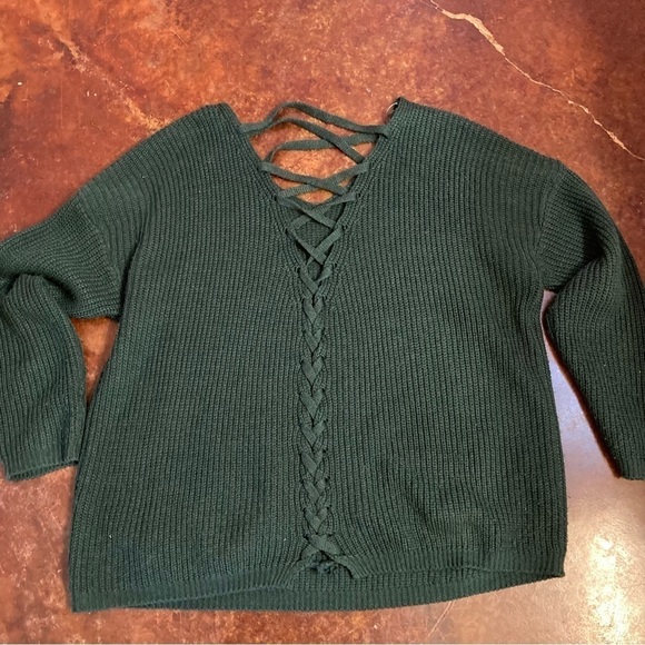 Ladies large/XL green sweater lace up/ braided back - Picture 2 of 3